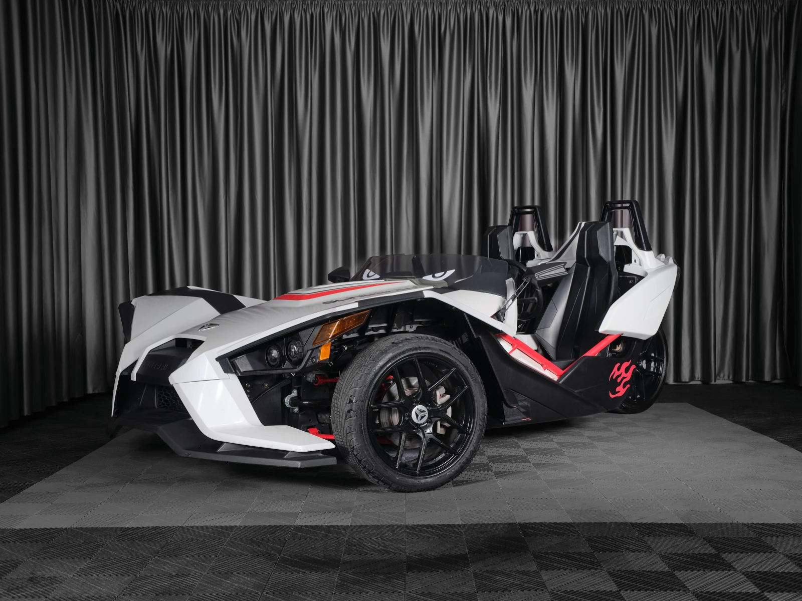 Polaris Slingshot 2.4