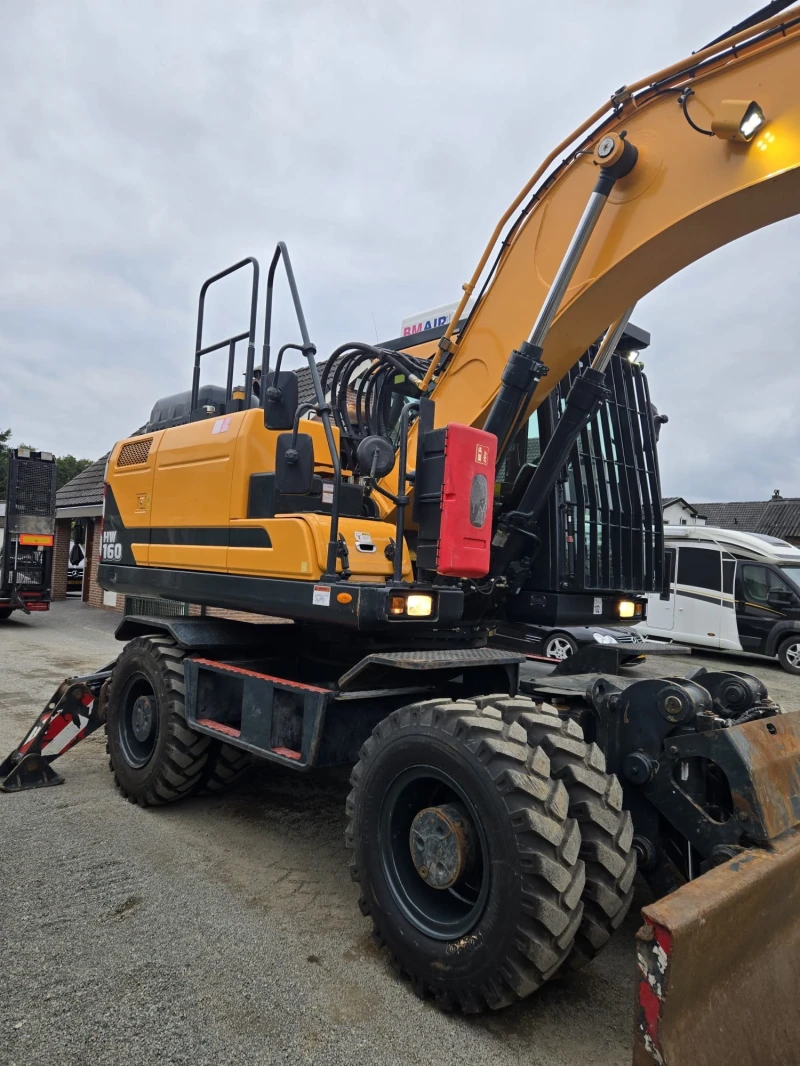 Багер Hyundai HW 160 ЛИЗИНГ, снимка 8 - Индустриална техника - 53341891