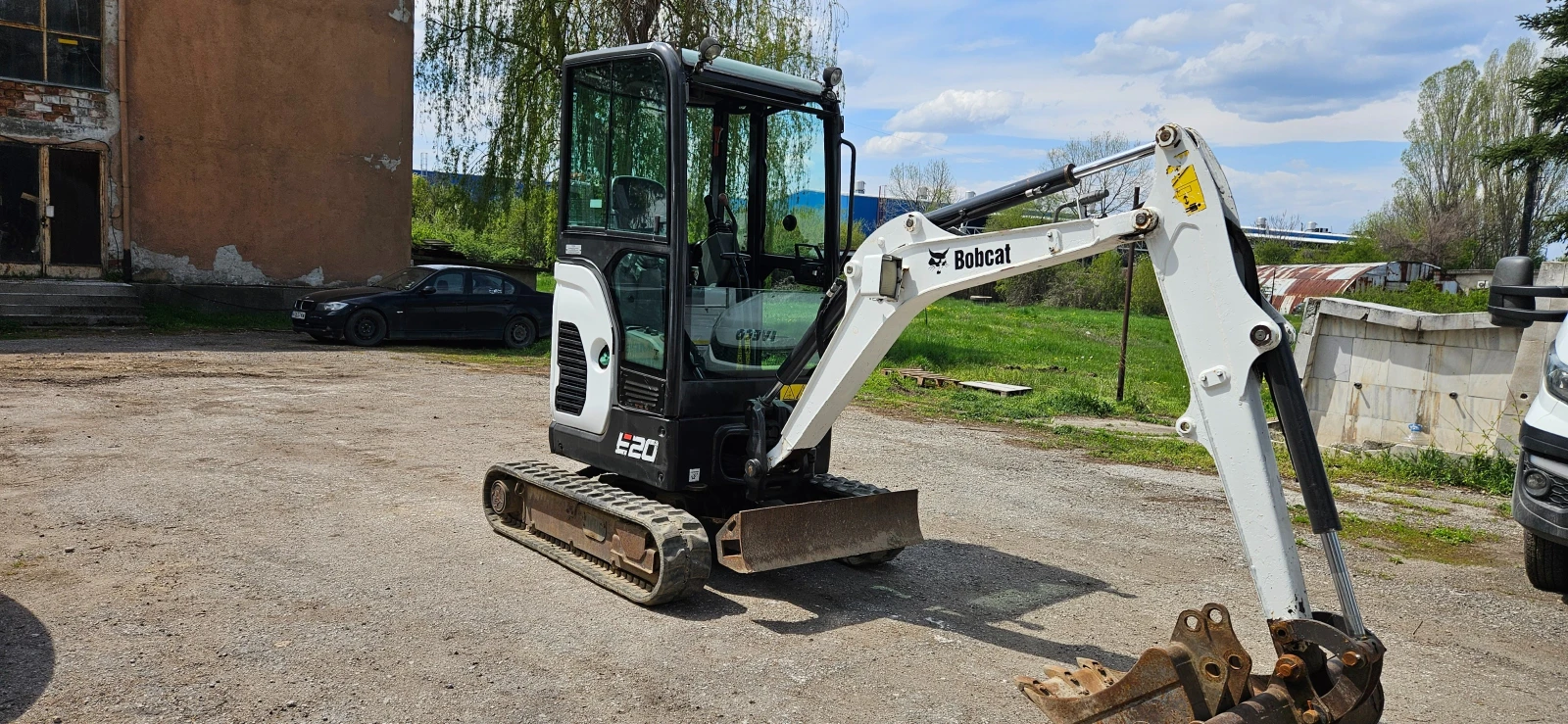 Багер Bobcat Е20, снимка 4 - Индустриална техника - 54256131