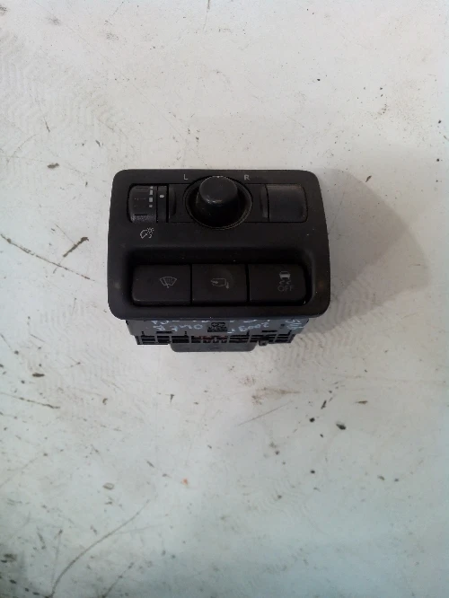 Копче ел.огледала (ляво и дясно) за Субару Аутбек