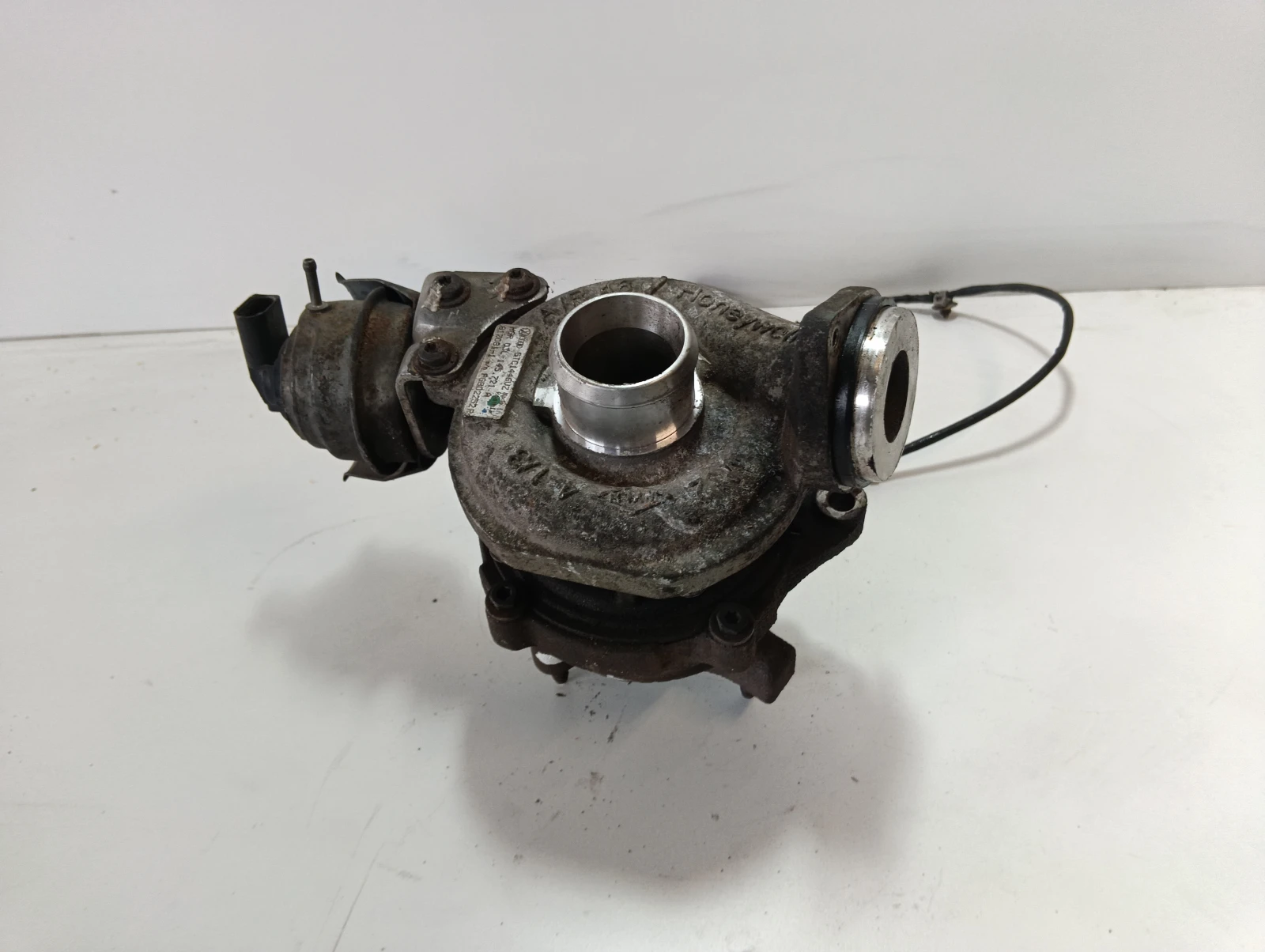 турбина 2.0 TDI  Audi A4