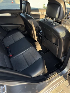 Mercedes-Benz C 200, снимка 14