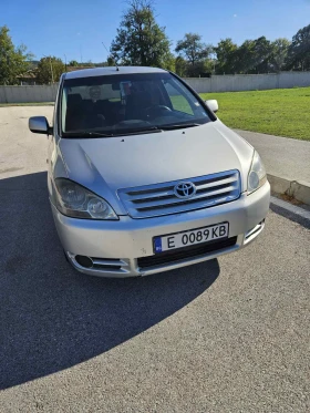     Toyota Avensis verso