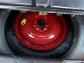 Opel Agila 1.2i* Автоматик* 60 000км., снимка 13 - Автомобили и джипове - 53659053