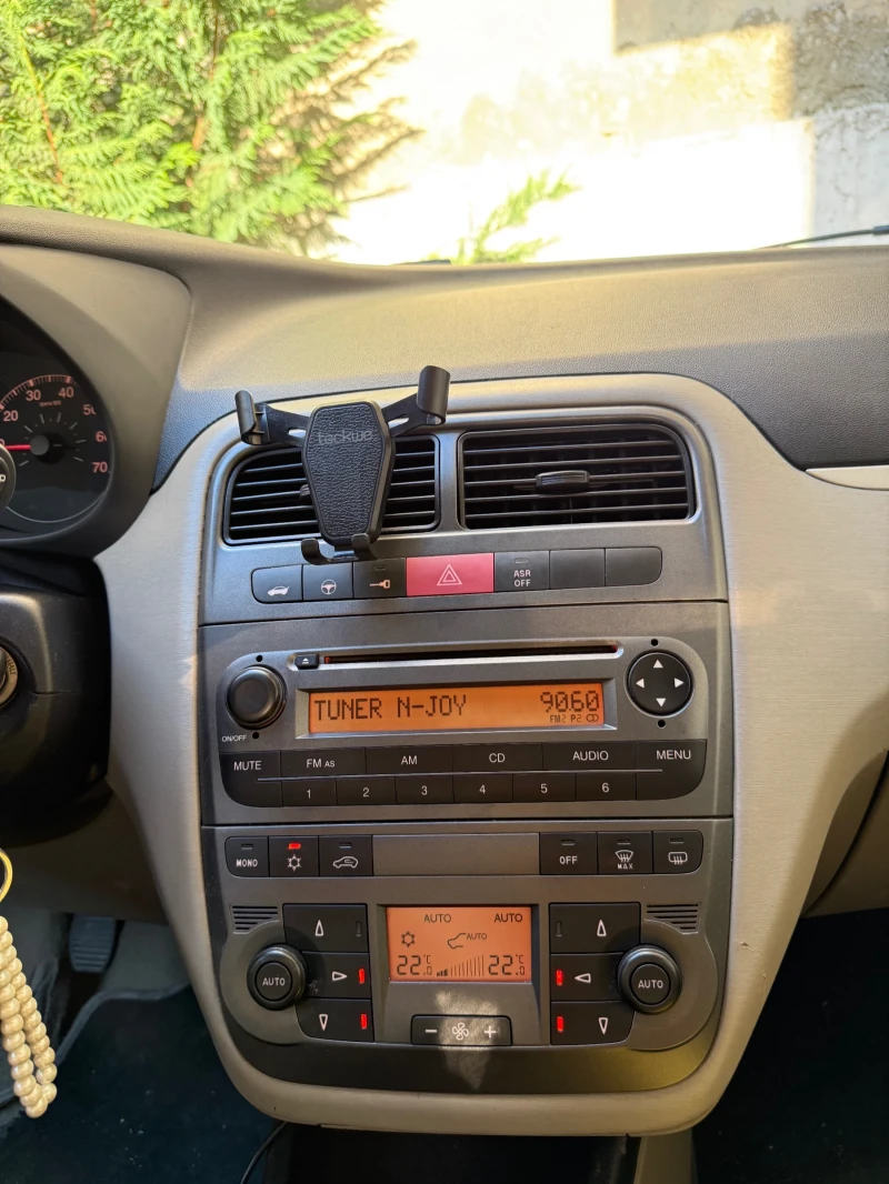 Fiat Punto, снимка 8 - Автомобили и джипове - 51813543