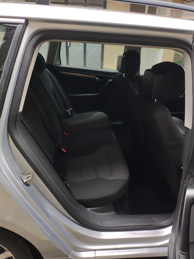 VW Passat !ШОК ЦЕНА! * navi * parktronic * dsg * 2.0 tdi, снимка 12 - Автомобили и джипове - 52106060
