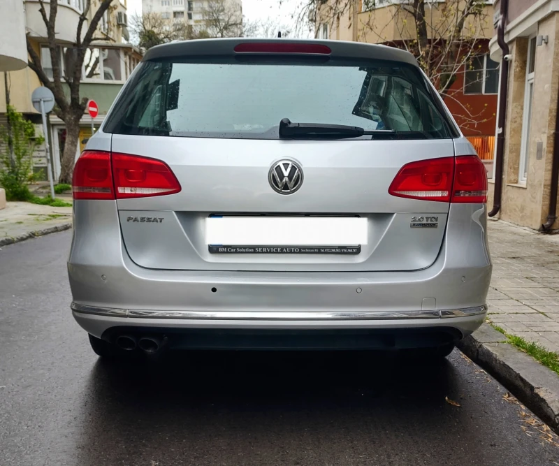 VW Passat !ШОК ЦЕНА! * navi * parktronic * dsg * 2.0 tdi, снимка 7 - Автомобили и джипове - 52106060