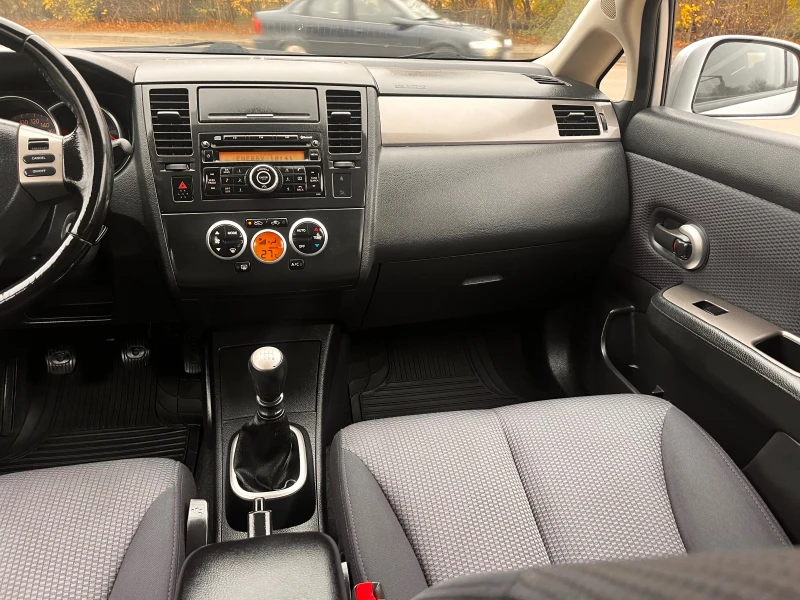 Nissan Tiida 1.8 LAUNJE, снимка 14 - Автомобили и джипове - 52331681