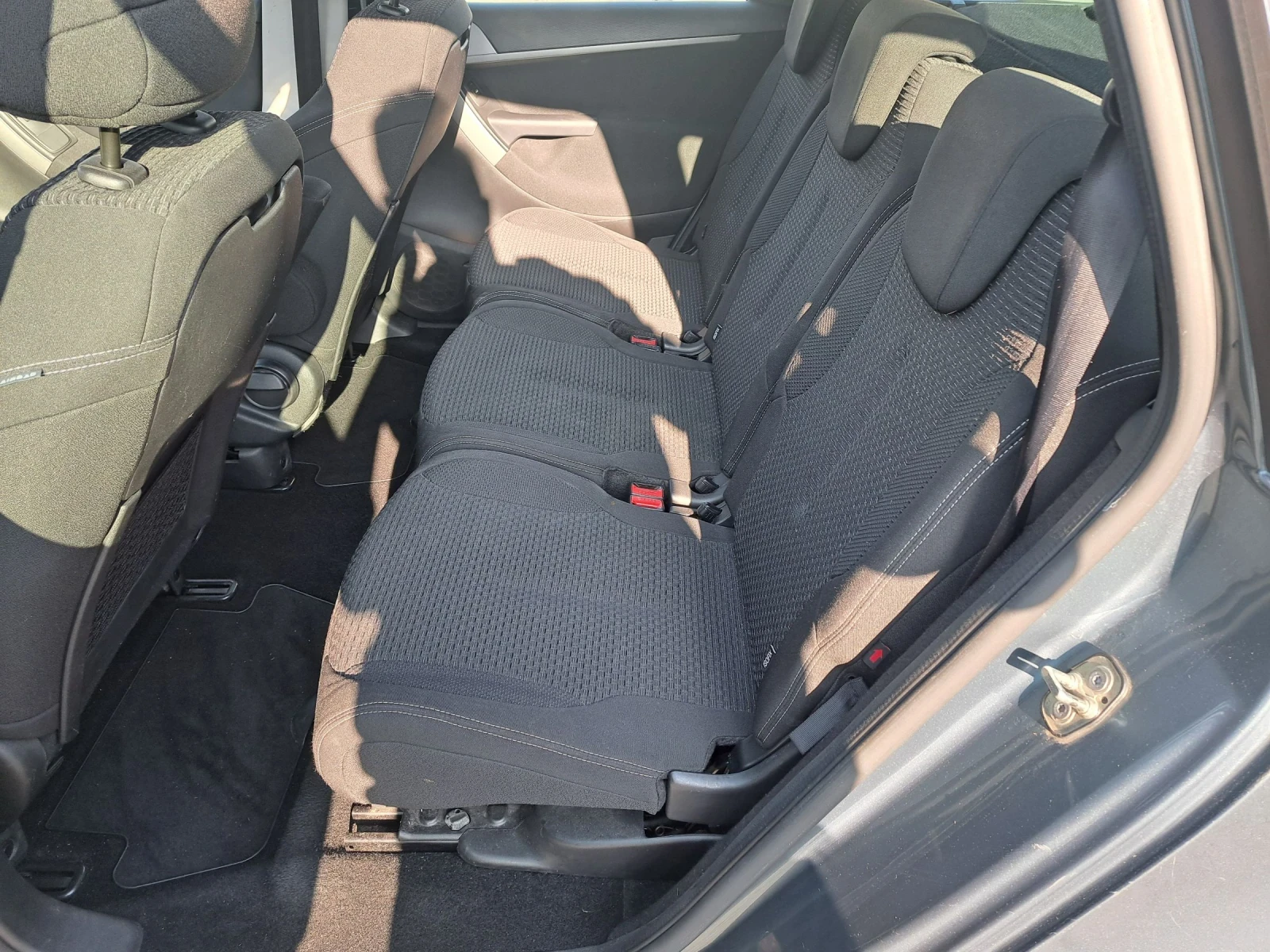 Citroen C4 Picasso 1.6 HDI | Mobile.bg   11