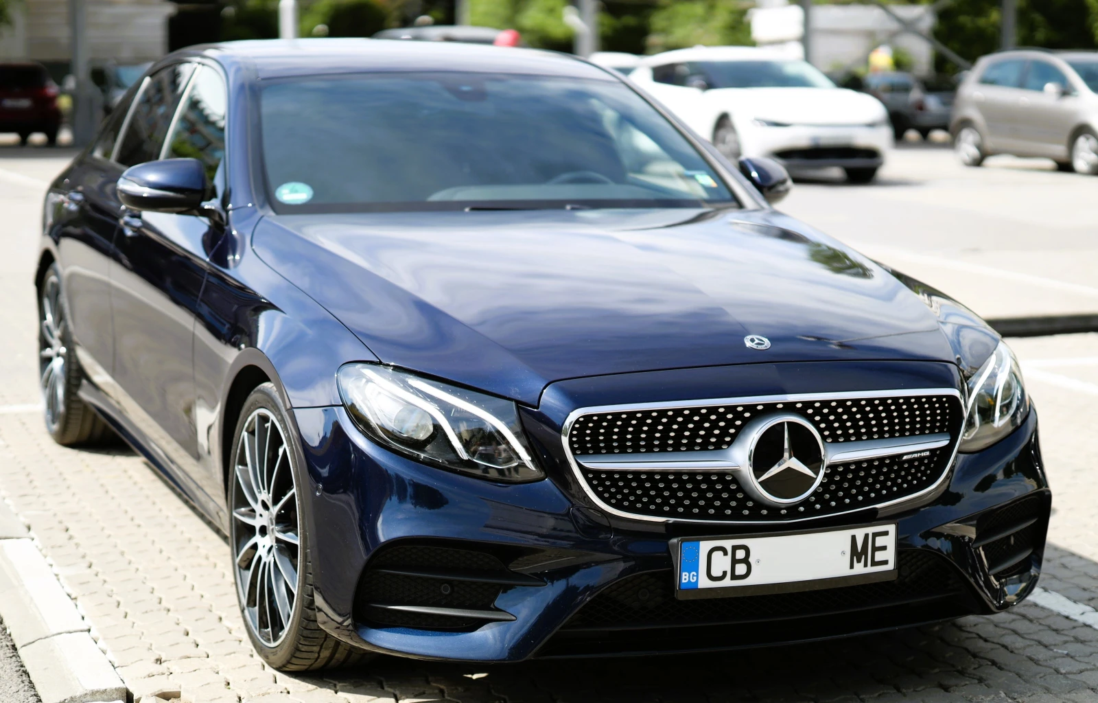 Mercedes-Benz E 300 AMG 94 000км EU, СЕРВИЗНА ИСТОРИЯ - изображение 5