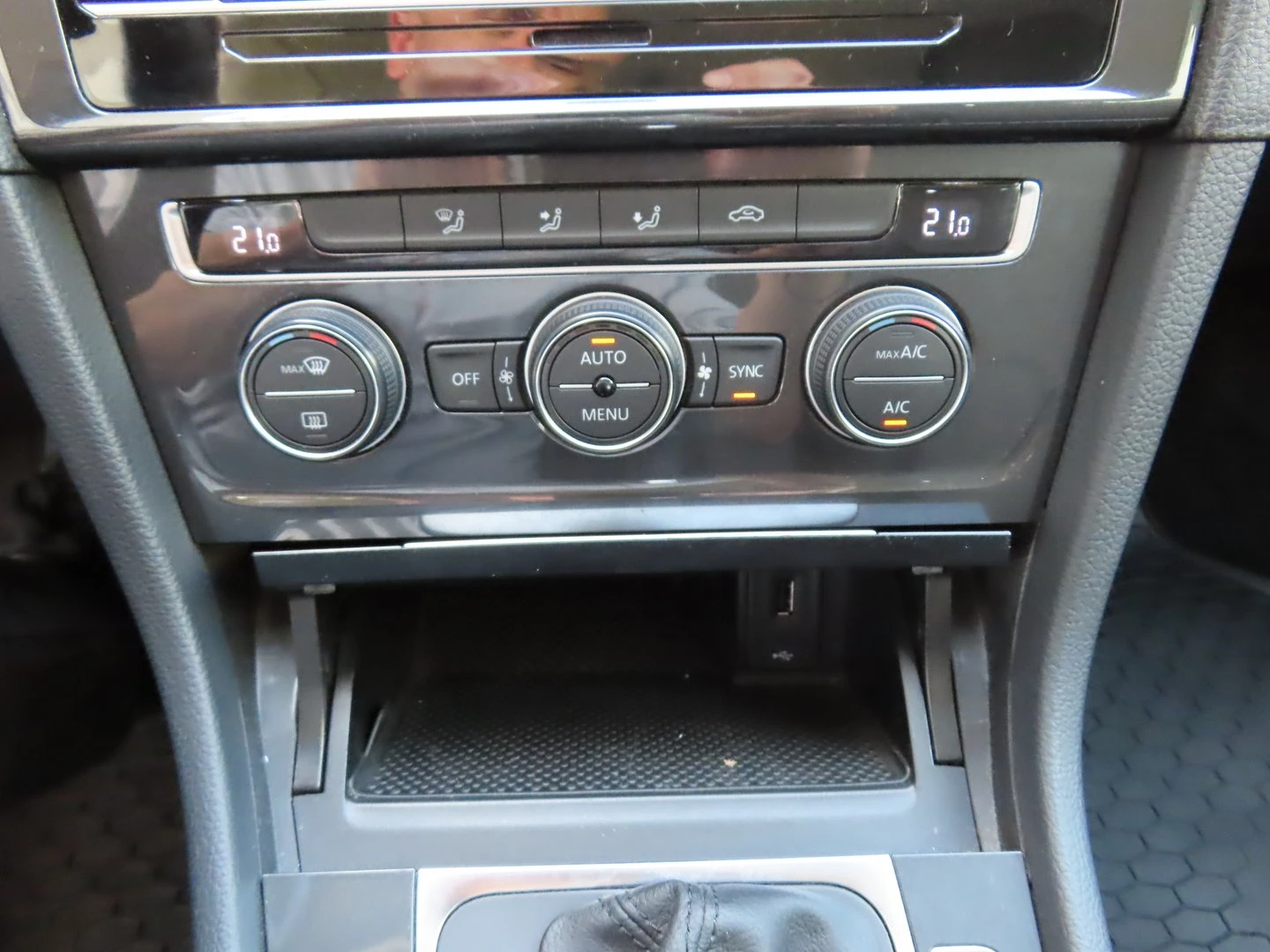 VW Golf Variant Comfortline 1.6TDI BMT | Mobile.bg � ����������� 9