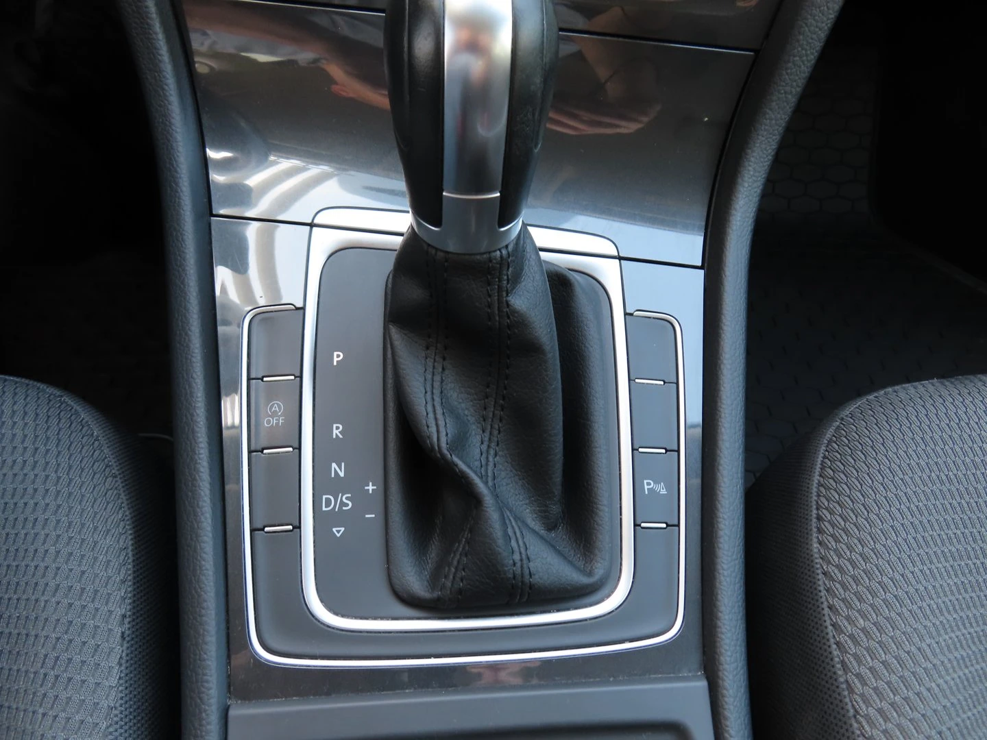 VW Golf Variant Comfortline 1.6TDI BMT | Mobile.bg � ����������� 10