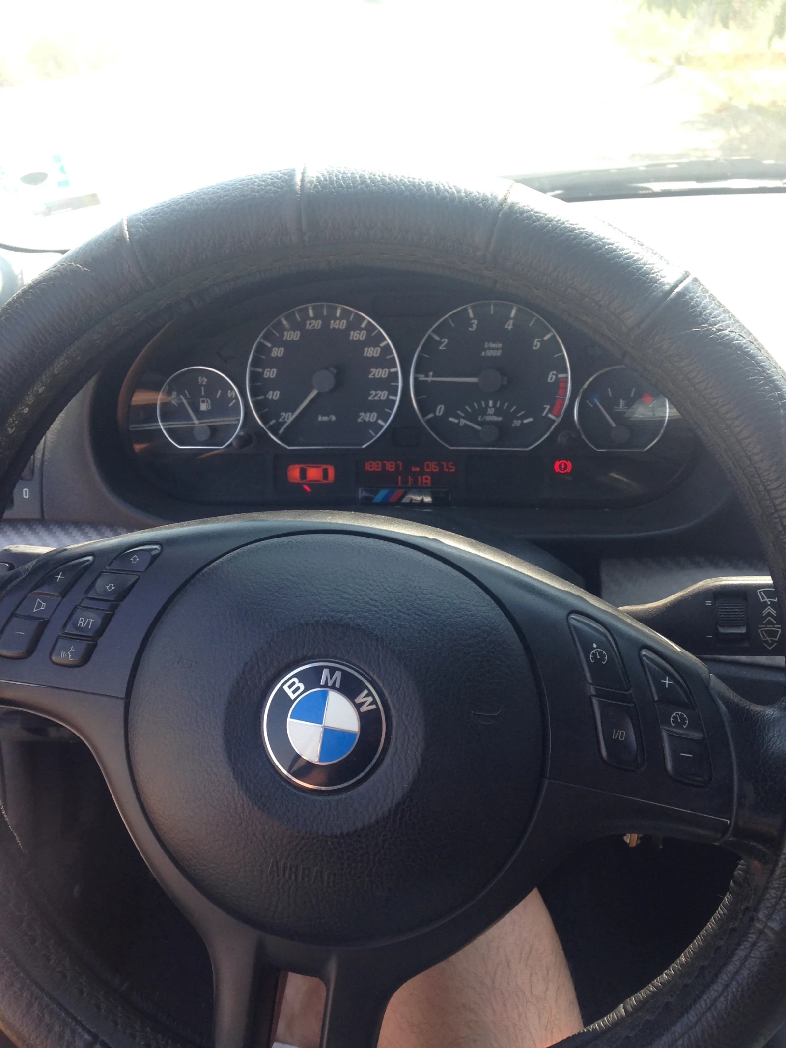 BMW 320  - изображение 5