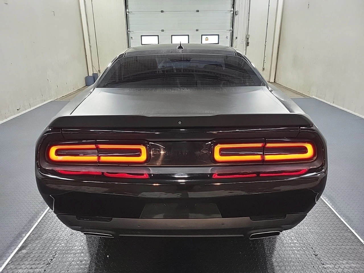 Dodge Challenger * CARFAX * АВТО КРЕДИТ * ЦЕНА ДО БГ! - изображение 4