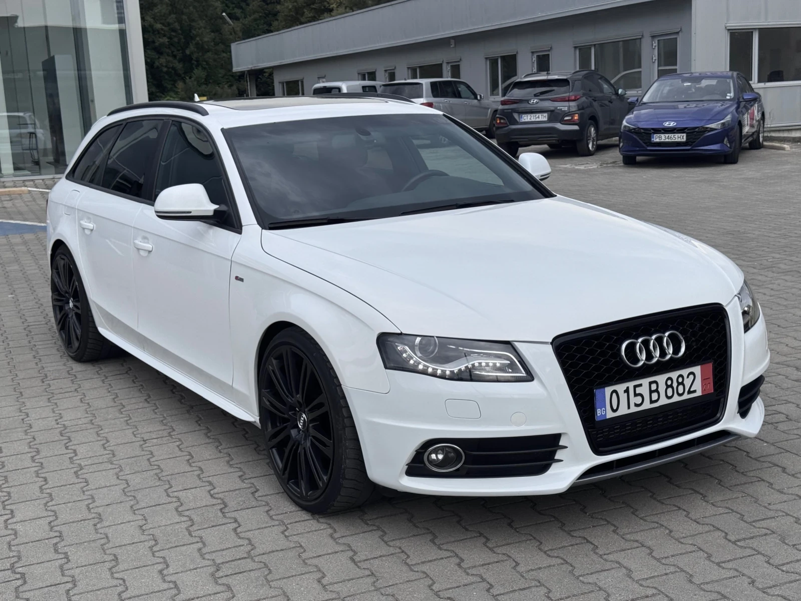 Audi A4  2.0TDI + /SLINE PANORAMA/ - изображение 2
