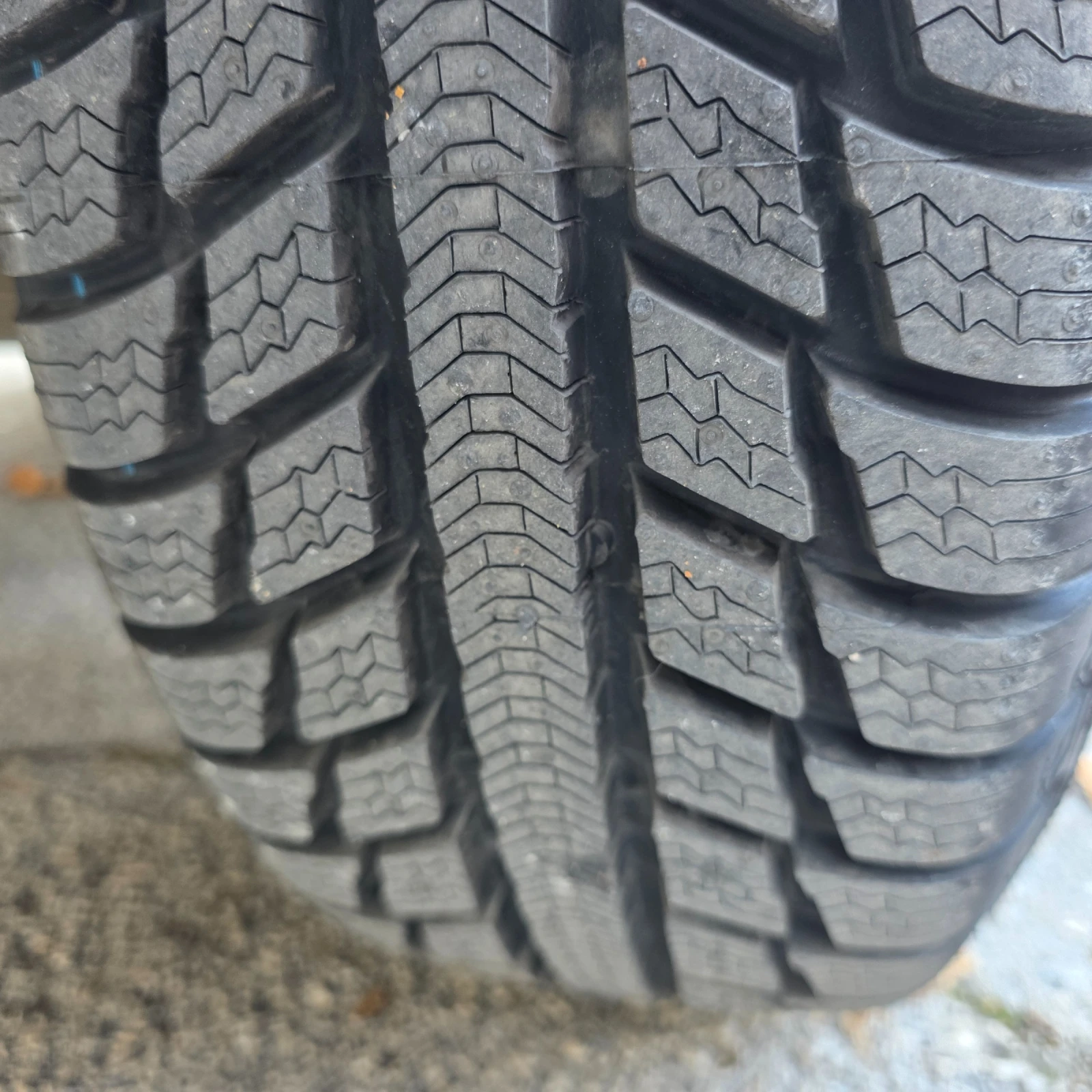 Dacia Logan 1.5 DCI  | Mobile.bg   17