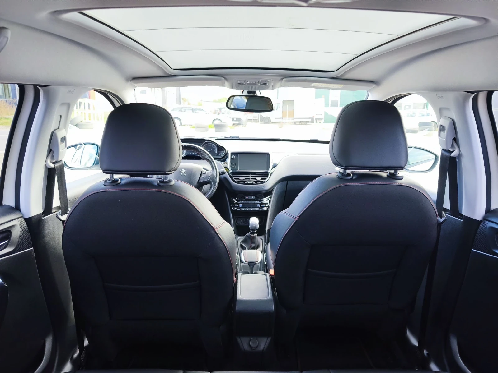 Peugeot 2008 GT-LINE 120HP SIX GEARS  | Mobile.bg   11