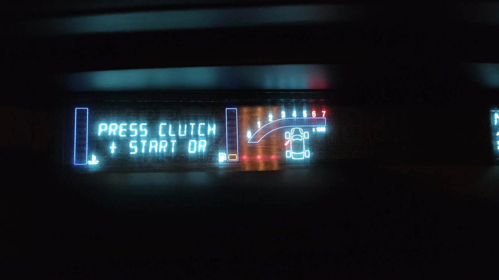 Renault Scenic, снимка 3 - Автомобили и джипове - 53989765