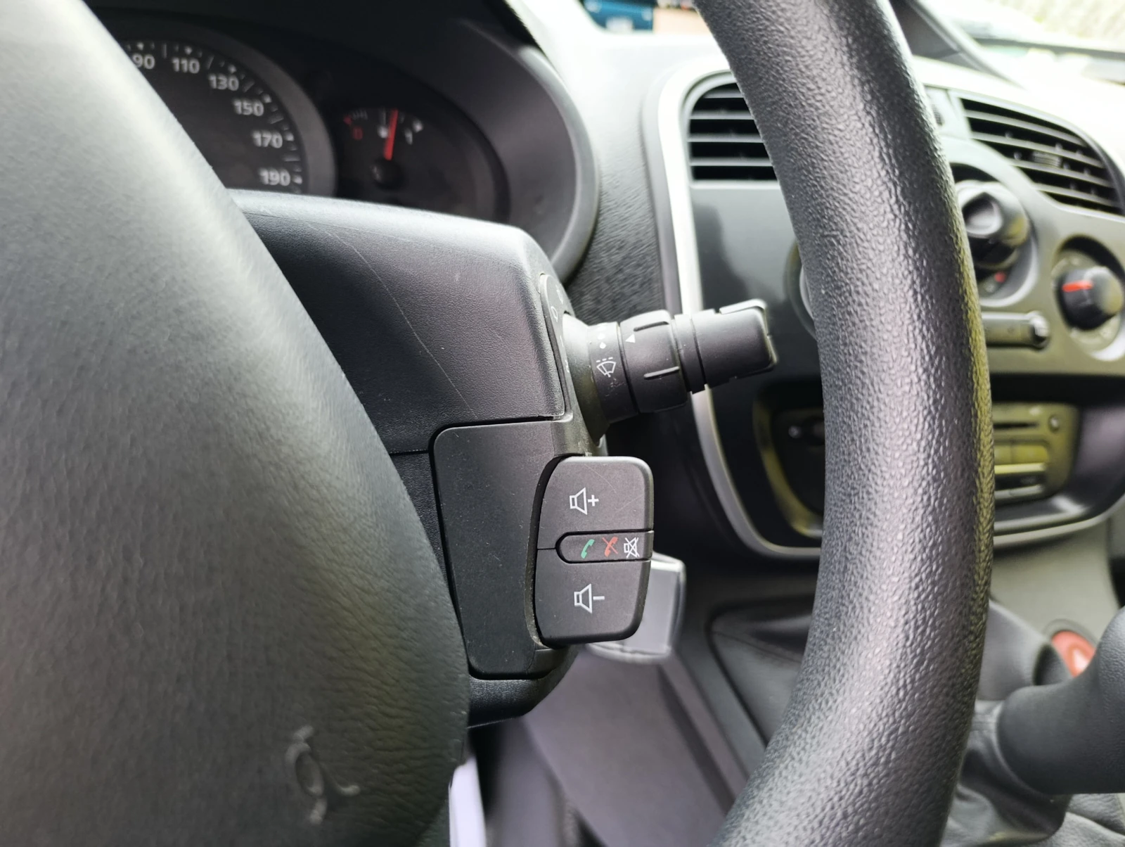 Renault Kangoo 1.5 DCI 90 кс., снимка 14 - Автомобили и джипове - 54067603