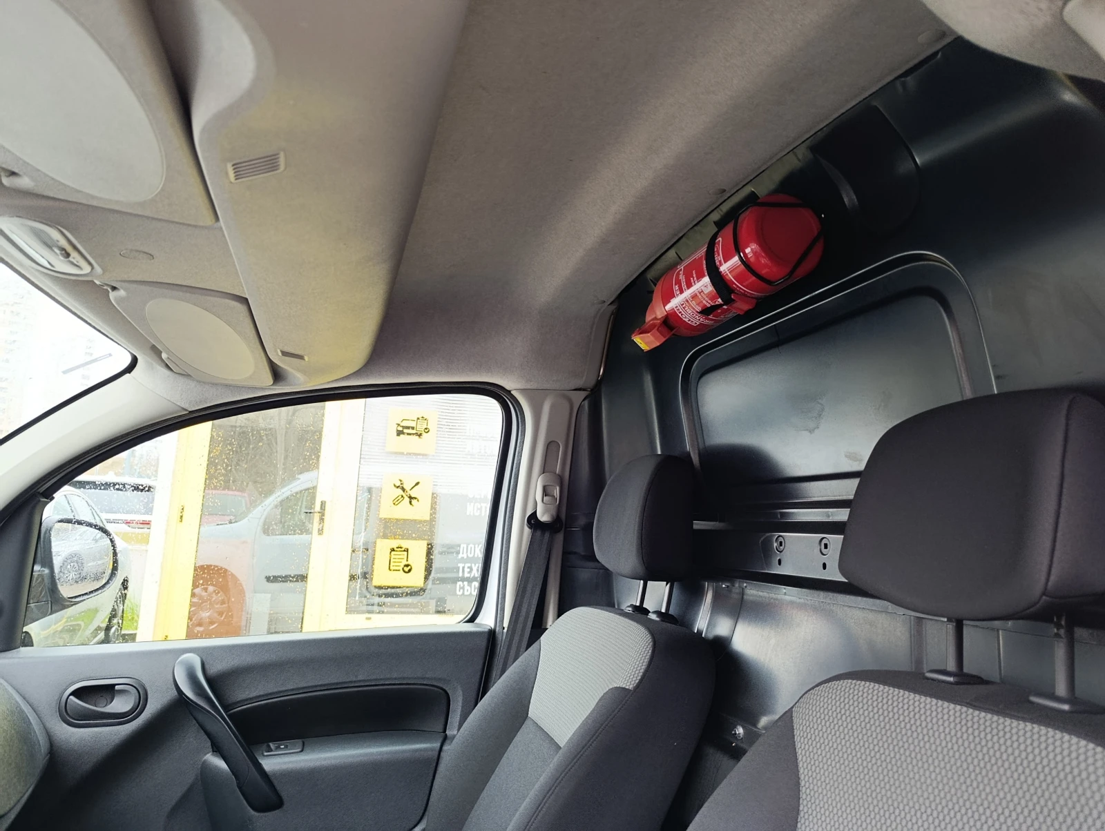 Renault Kangoo 1.5 DCI 90 кс., снимка 15 - Автомобили и джипове - 54067603