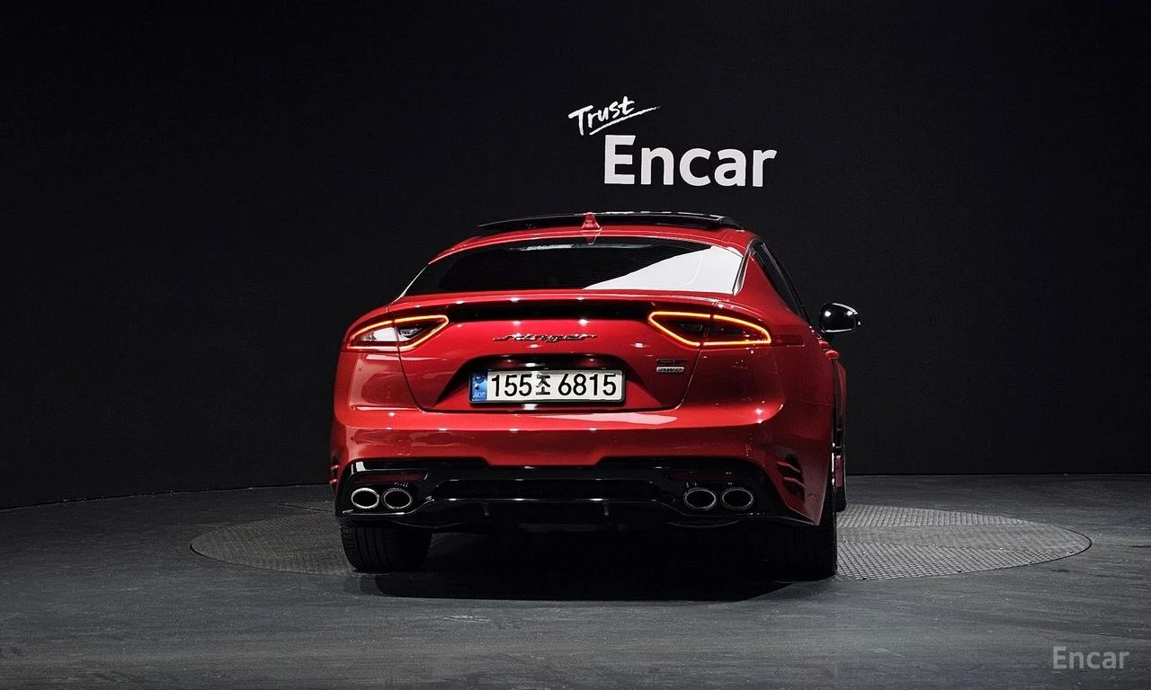 Kia Stinger GT* CARBON* HEAD-UP* ПАНОРАМА* ОБДУХ* 360 КАМЕРИ, снимка 3 - Автомобили и джипове - 54398186
