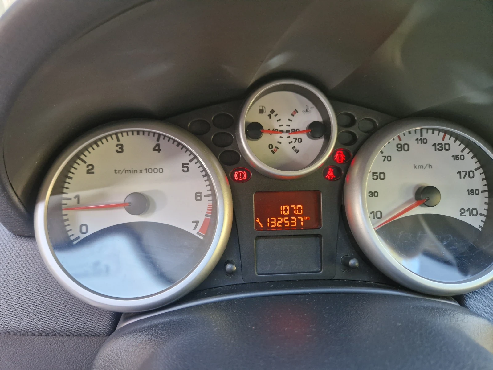 Peugeot 207 1.4i, 75кс, 10г, 132х.км.gaz.inj.BRC, снимка 14 - Автомобили и джипове - 54429398