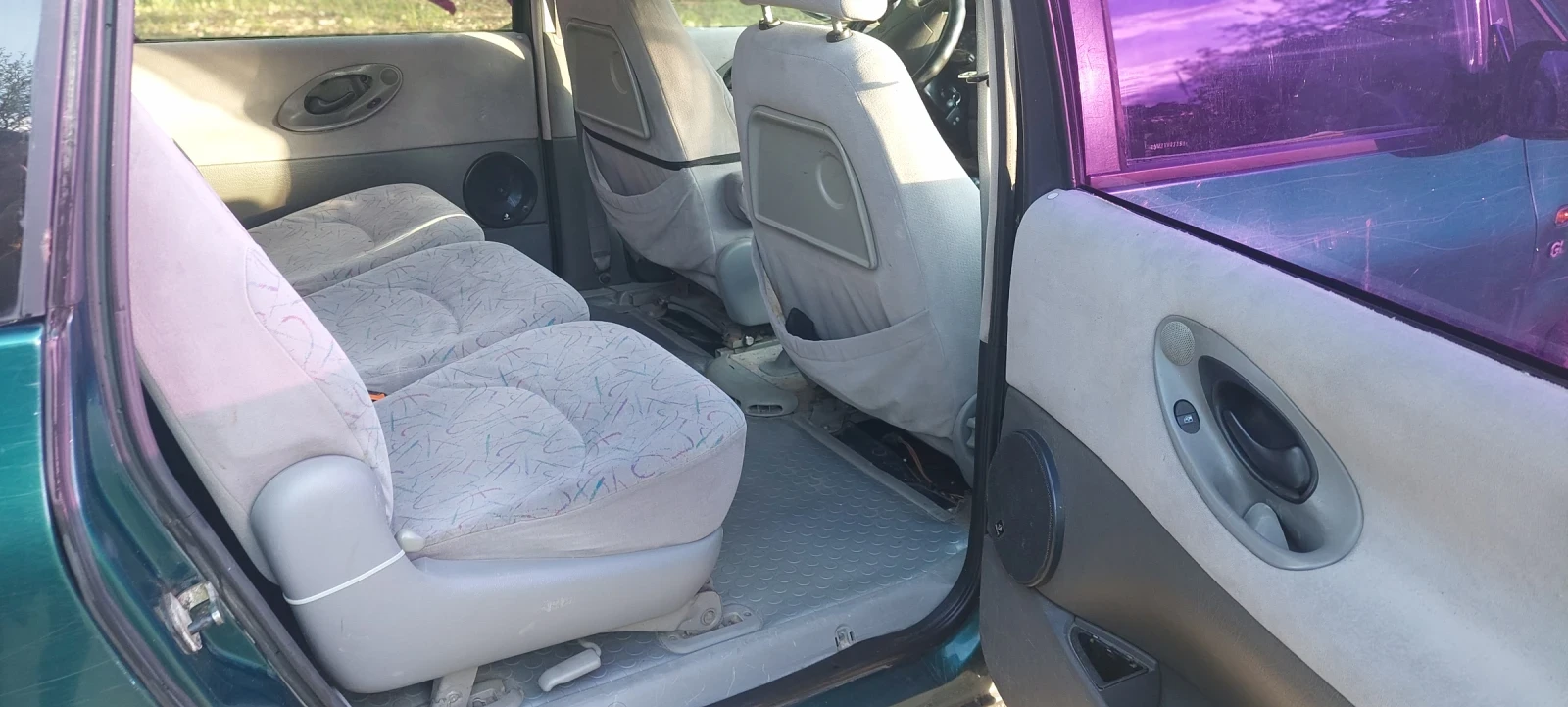 VW Sharan 2.0 МЕТАН/бензин 115 к.с., снимка 7 - Автомобили и джипове - 54561347
