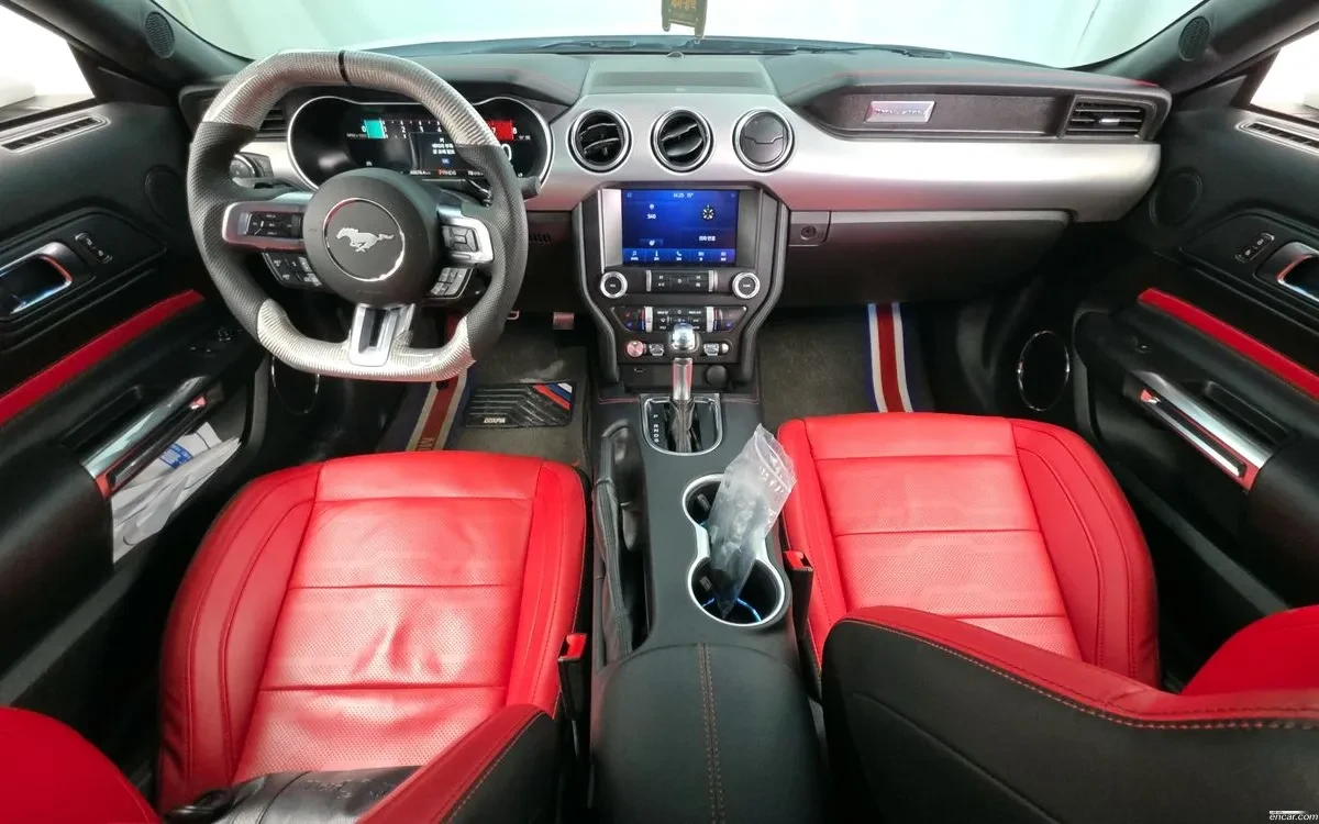Ford Mustang 2.3L EcoBoost, снимка 7 - Автомобили и джипове - 54651742