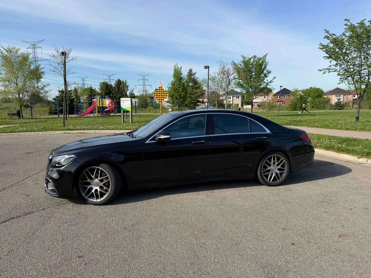Mercedes-Benz S 550 * МАСАЖИ* ДИСТРОНИК* 360 КАМЕРА* ОБДУХВАНЕ* , снимка 2 - Автомобили и джипове - 54663785