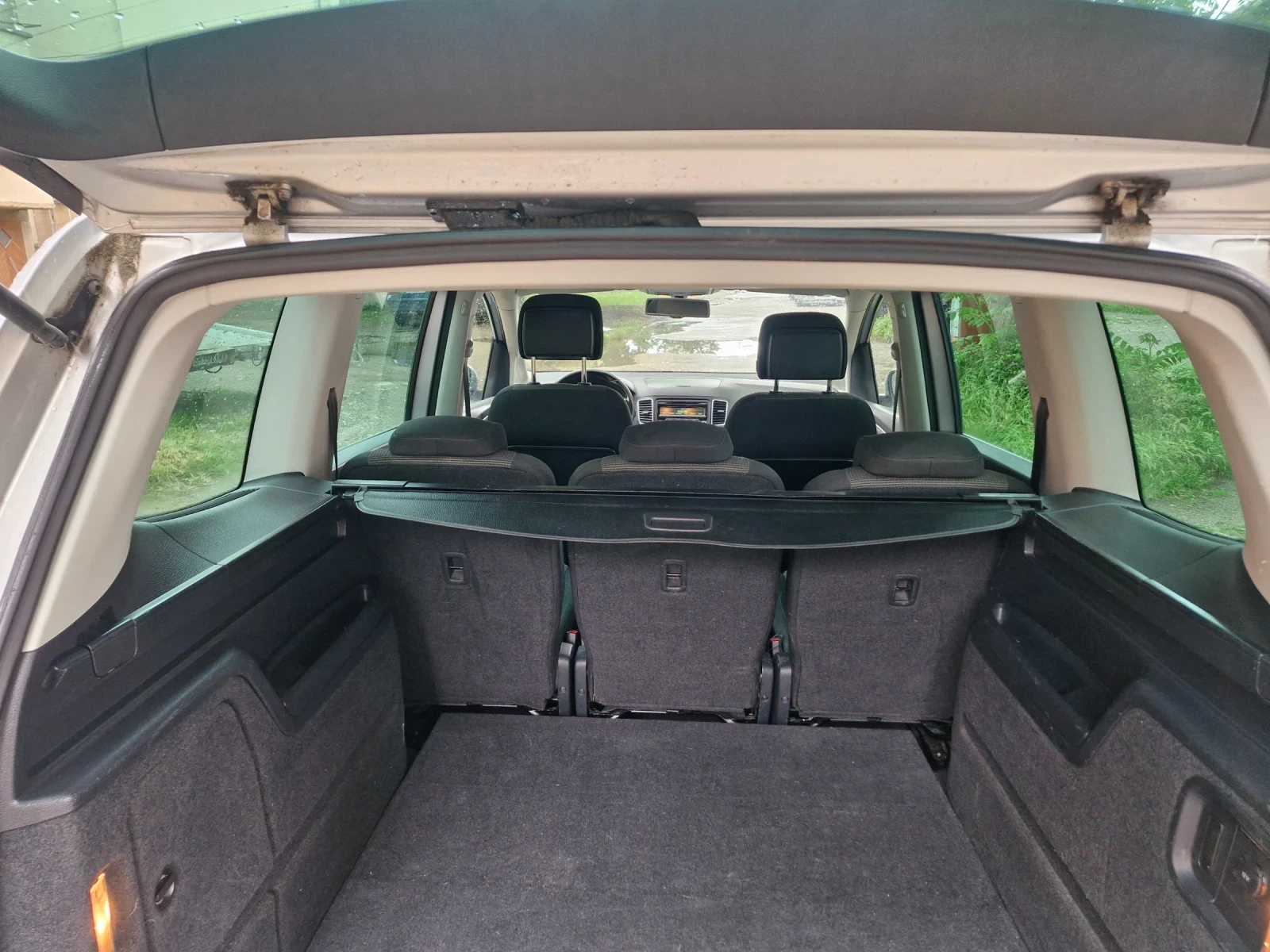 VW Sharan 4motoin 140ks, снимка 7 - Автомобили и джипове - 54780884