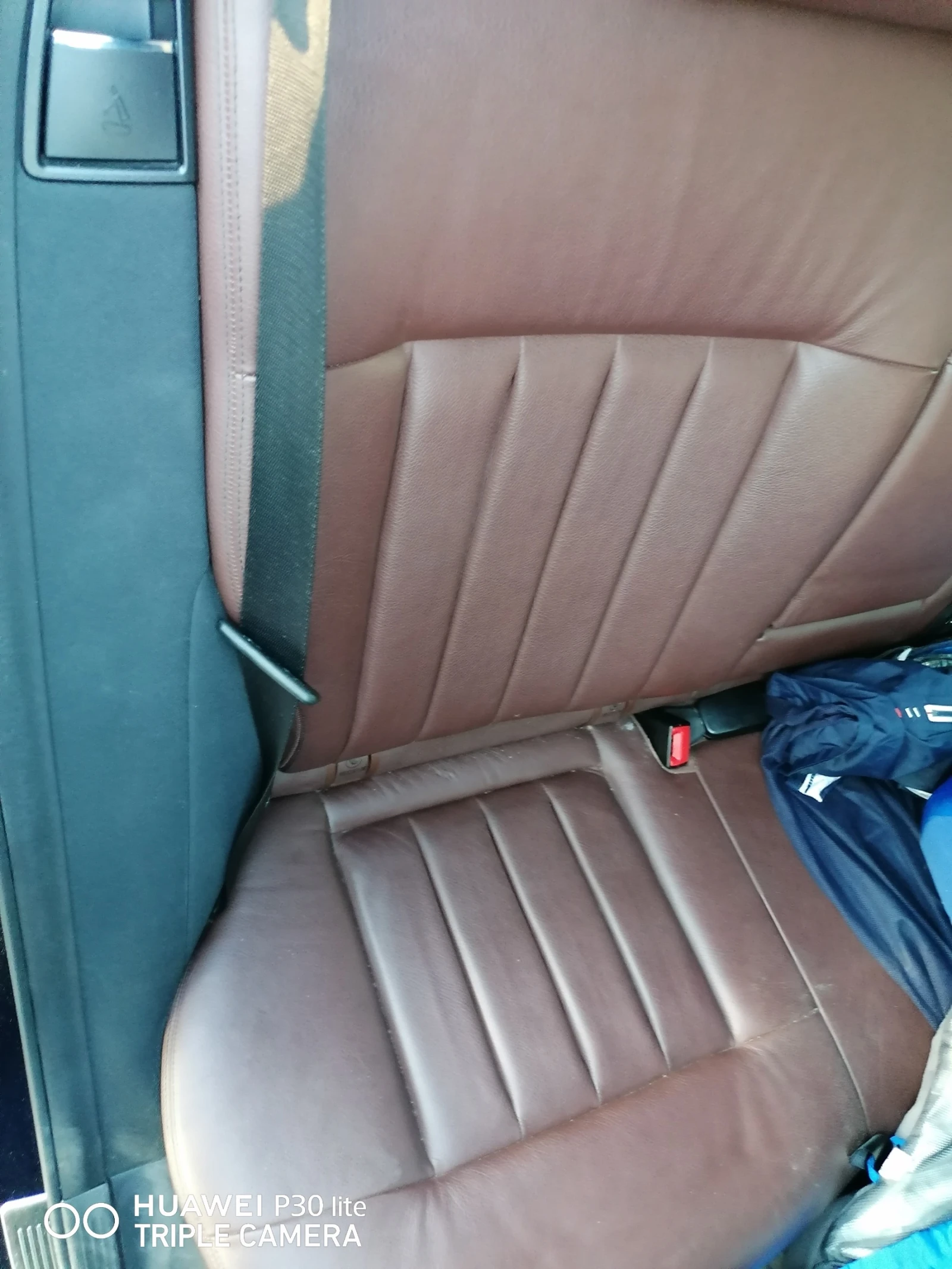 Mercedes-Benz E 350 4-Matic Bluetec , снимка 14 - Автомобили и джипове - 55661604