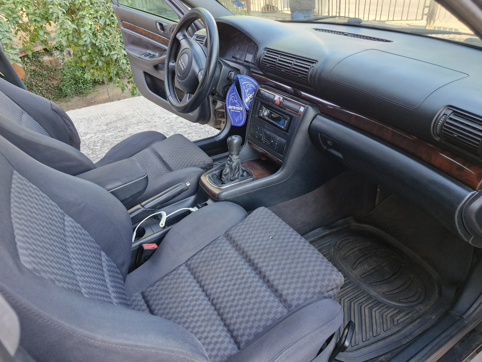 Audi A4 B5 1.9 TDI, снимка 9 - Автомобили и джипове - 55343214