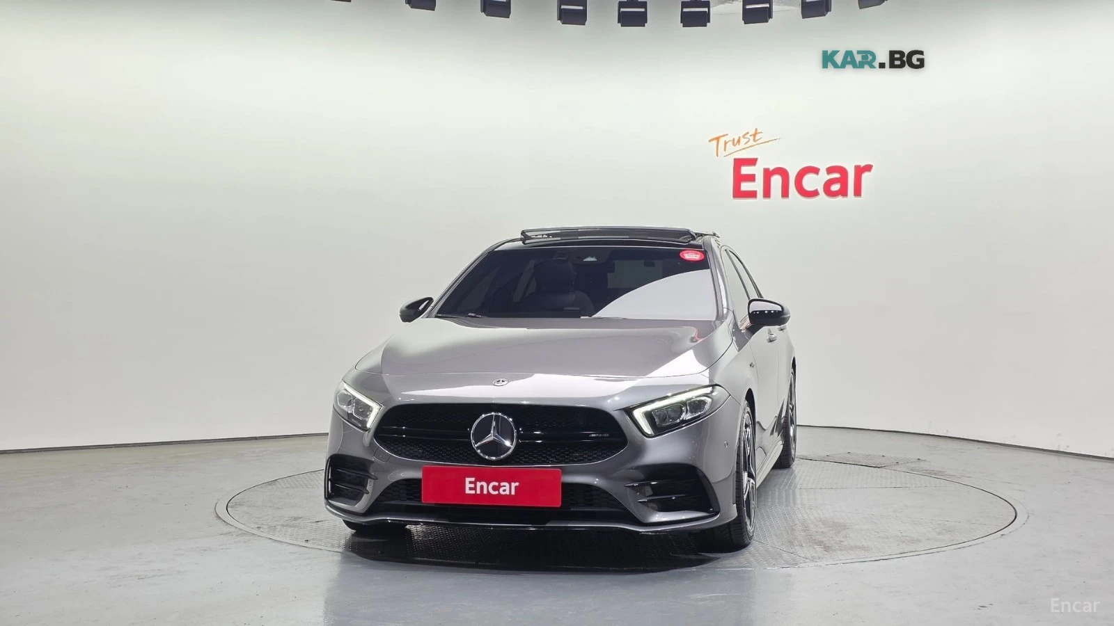 Mercedes-Benz A 35 AMG* 4MATIC* ПОДГРЕВ* КАМЕРА* SUNROOF* М.ТОЧКА, снимка 2 - Автомобили и джипове - 55790562