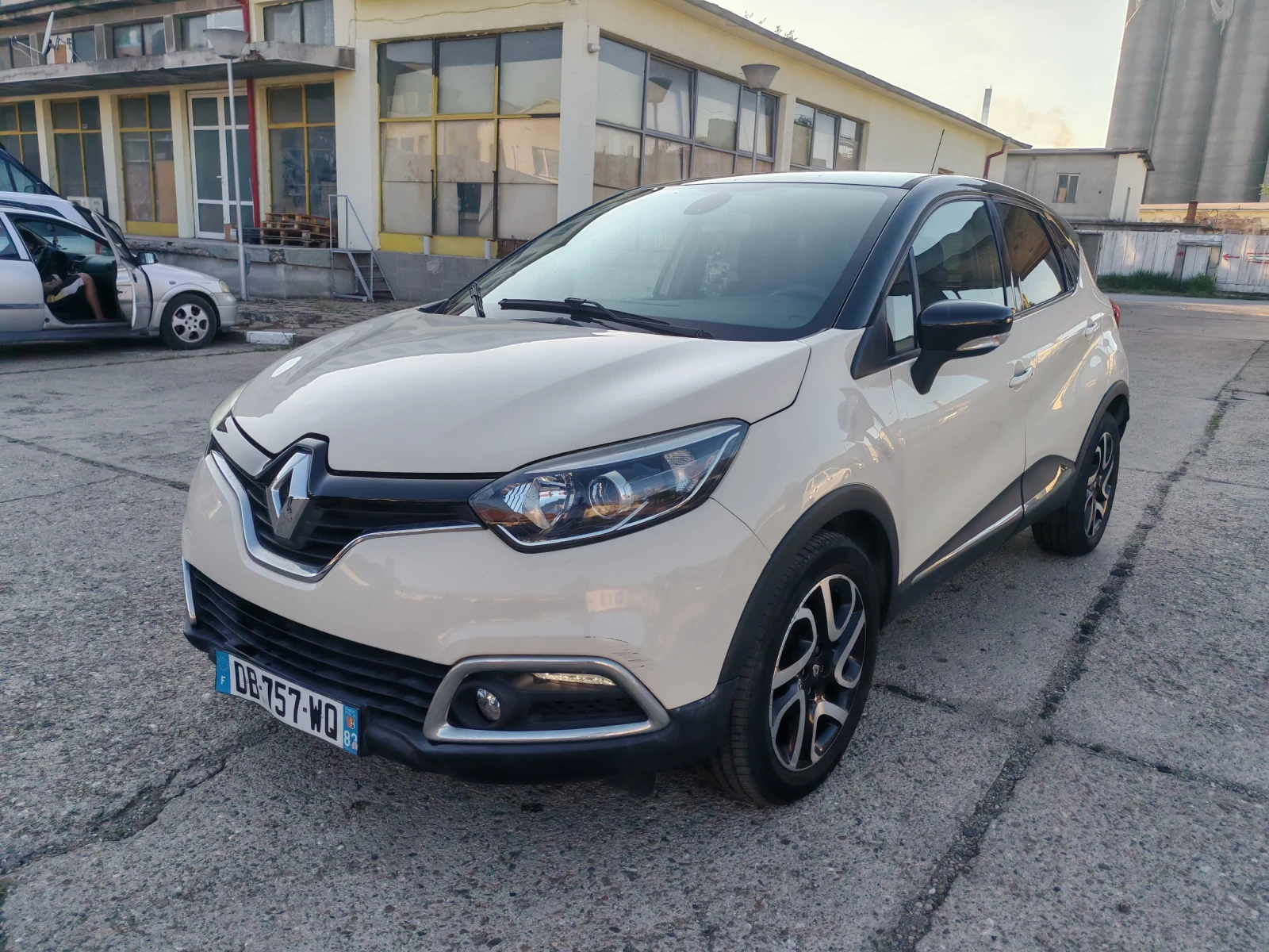 Renault Captur Спешно!