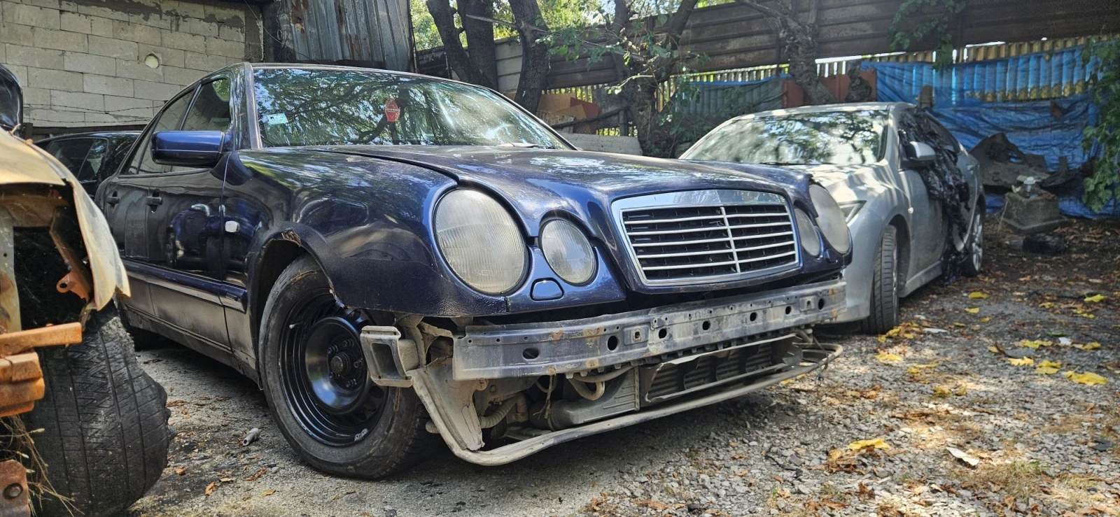 Mercedes-Benz E 290 2.9 TD Автоматик На Части или Цял, снимка 2 - Автомобили и джипове - 55848710