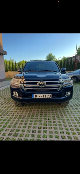 Toyota Land cruiser 5.7, снимка 8