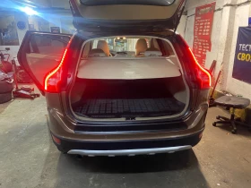 Volvo XC60 2.4D AWD, снимка 10