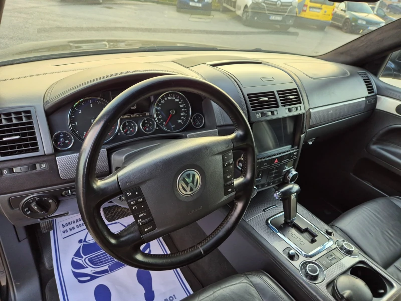 VW Touareg 3.0TDI Швейцария, снимка 13 - Автомобили и джипове - 49017692