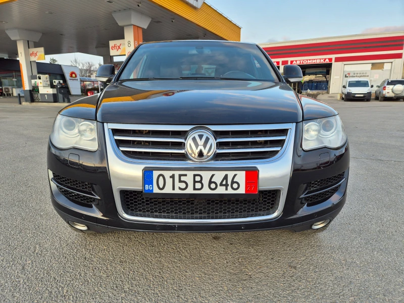 VW Touareg 3.0TDI Швейцария, снимка 2 - Автомобили и джипове - 49017692