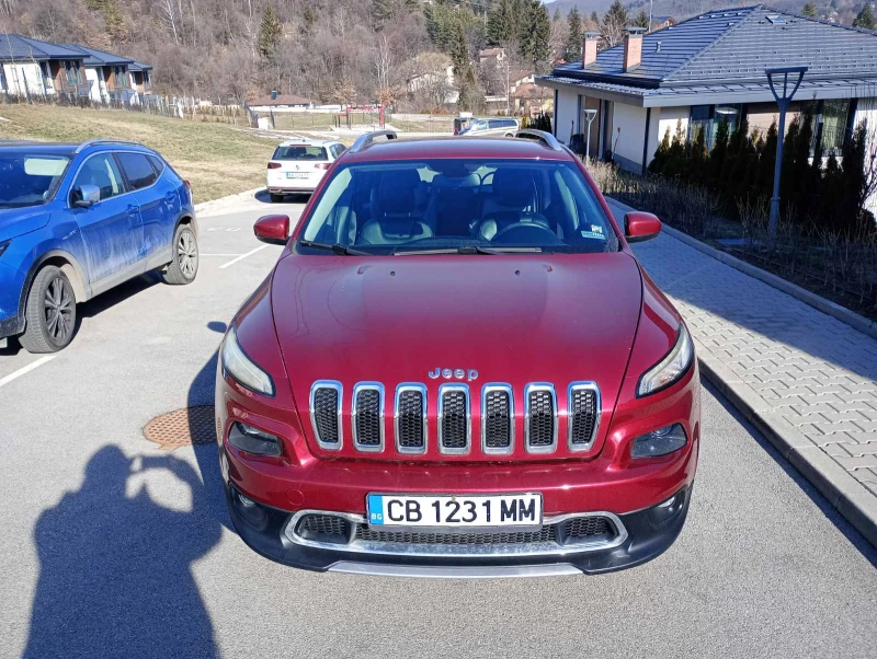 Jeep Cherokee, снимка 1 - Автомобили и джипове - 49078868