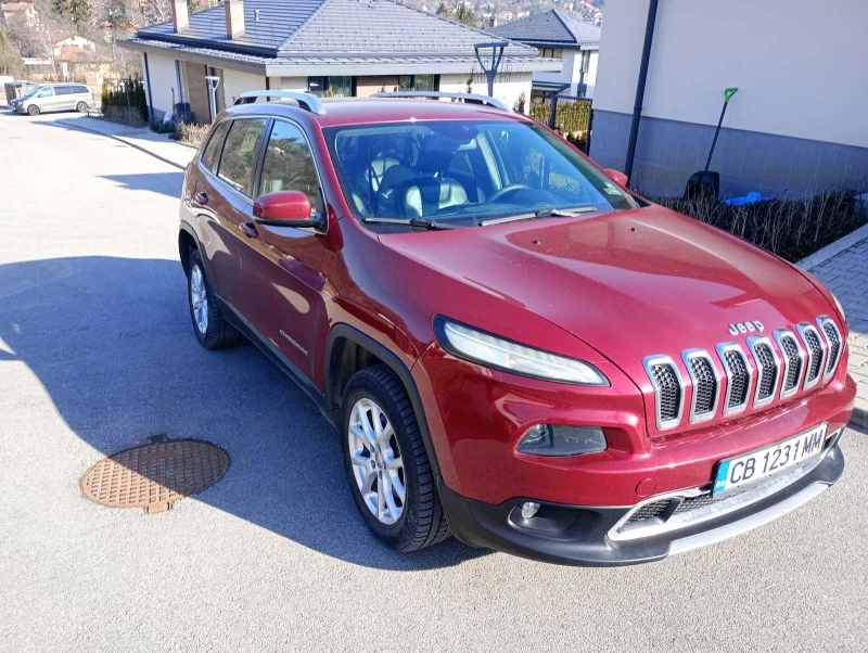 Jeep Cherokee, снимка 2 - Автомобили и джипове - 49078868