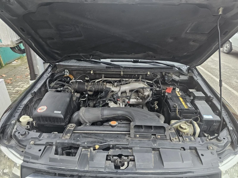 Mitsubishi Pajero 4, снимка 6 - Автомобили и джипове - 52657403
