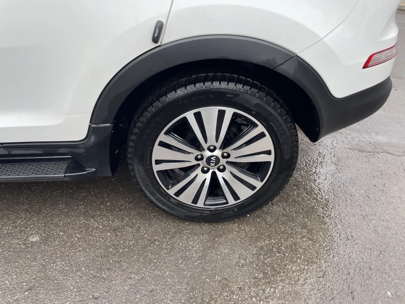 Kia Sportage, снимка 7 - Автомобили и джипове - 52937926