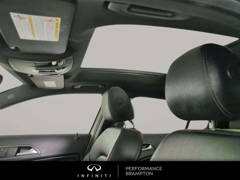 Mercedes-Benz GLA * GLA250 4 MATIC * CARFAX * ЦЕНА ДО БГ, снимка 14 - Автомобили и джипове - 53262661