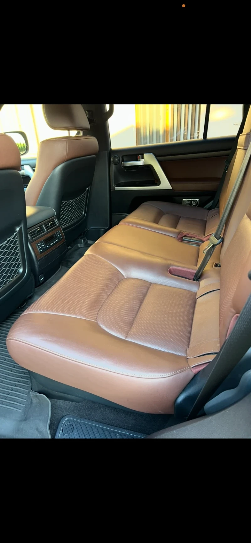 Toyota Land cruiser 5.7, снимка 12 - Автомобили и джипове - 53598282