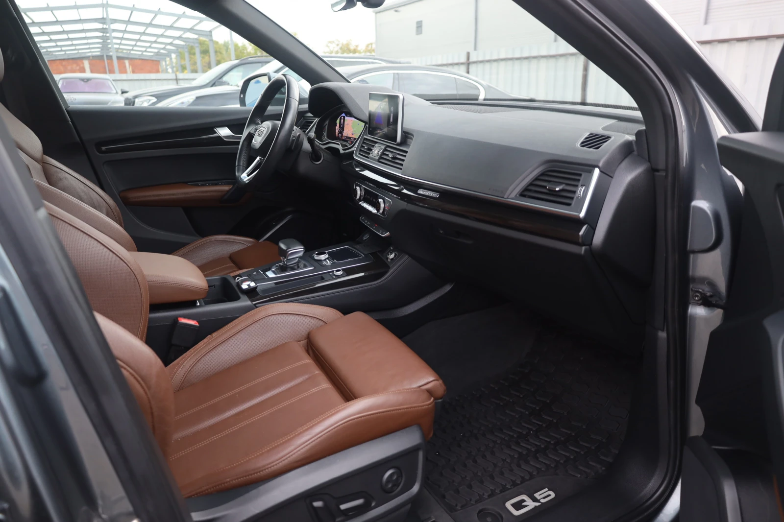 Audi Q5 2.0TFSI quattro LED Pano KAM KeyGO  #iCarbg | Mobile.bg   7