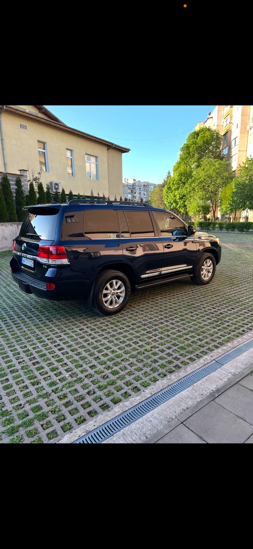 Toyota Land cruiser 5.7, снимка 6 - Автомобили и джипове - 53598282