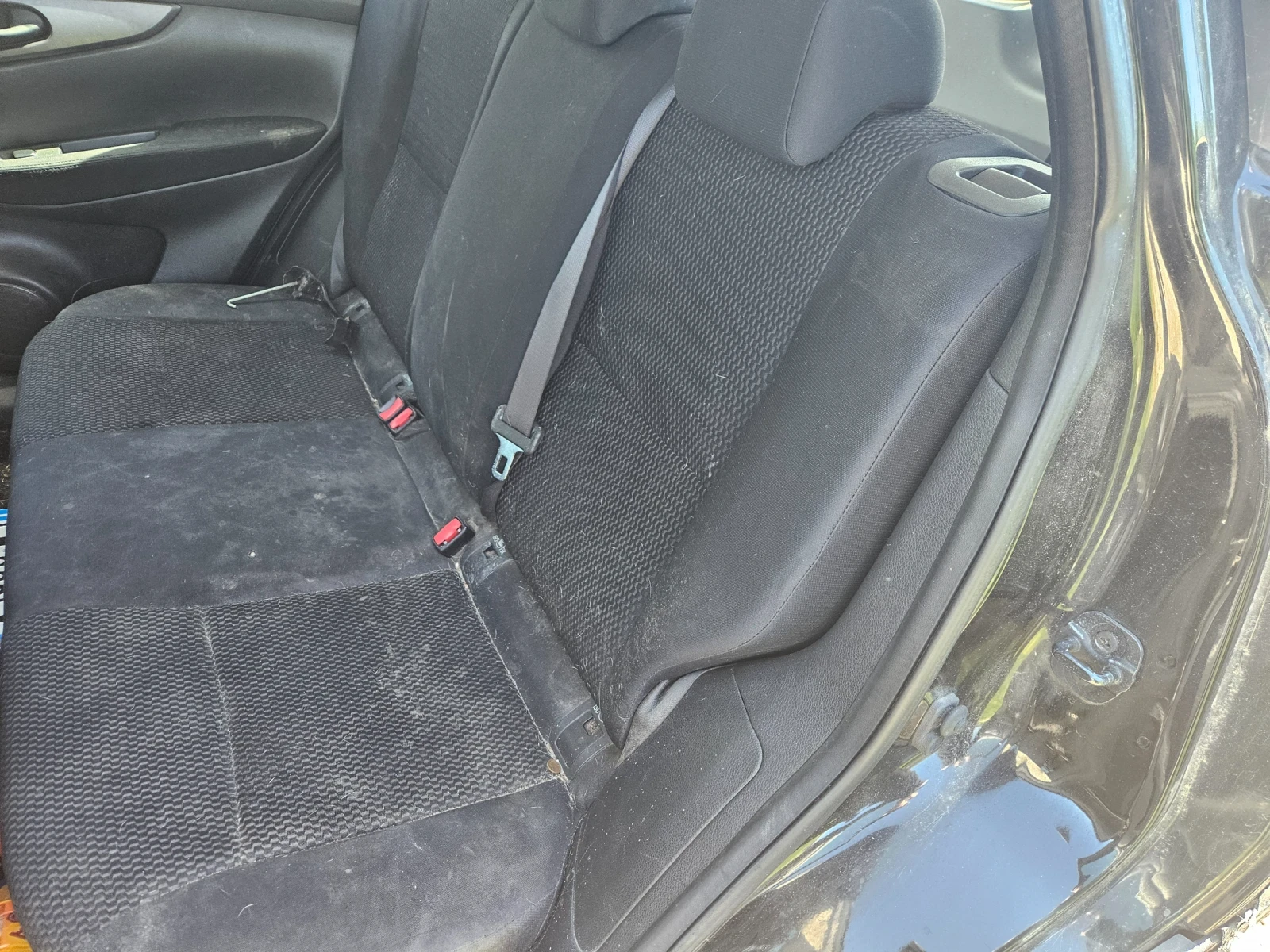 Nissan Qashqai 1.5dci 110ks 2015god-k9k, снимка 9 - Автомобили и джипове - 54312789
