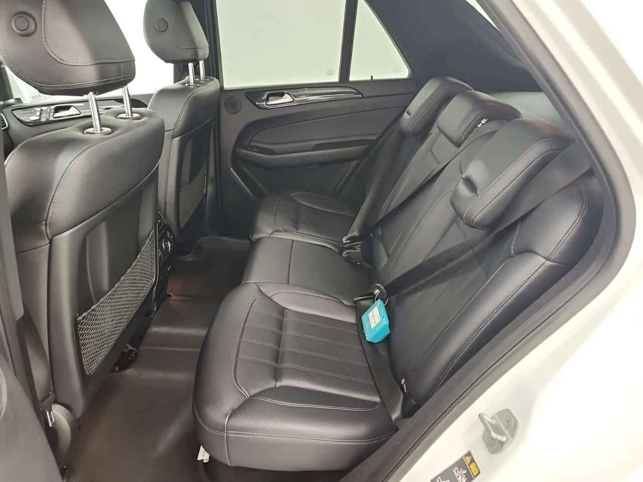 Mercedes-Benz GLE 400  AMG PACK | DISTRONIC | 360 | PANO | MEMORY | , снимка 13 - Автомобили и джипове - 54677629