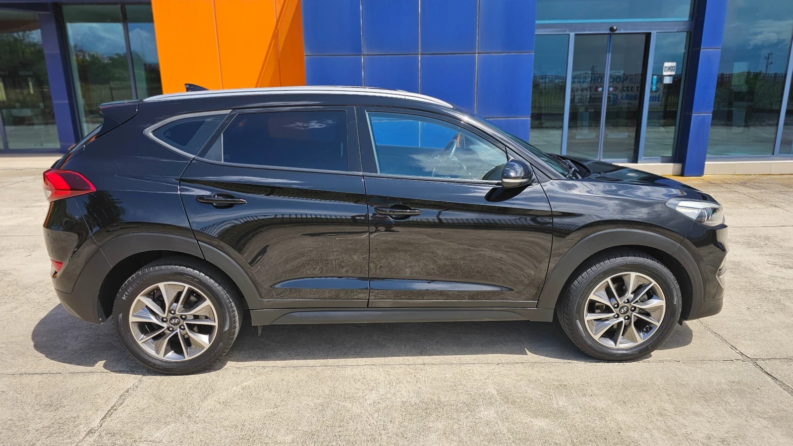 Hyundai Tucson ВНОС ОТ ЮЖНА КОРЕЯ/100000КМ, снимка 4 - Автомобили и джипове - 54813092